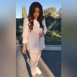 Zara Womens Beige Checkered Oversized Blazer. Size : small